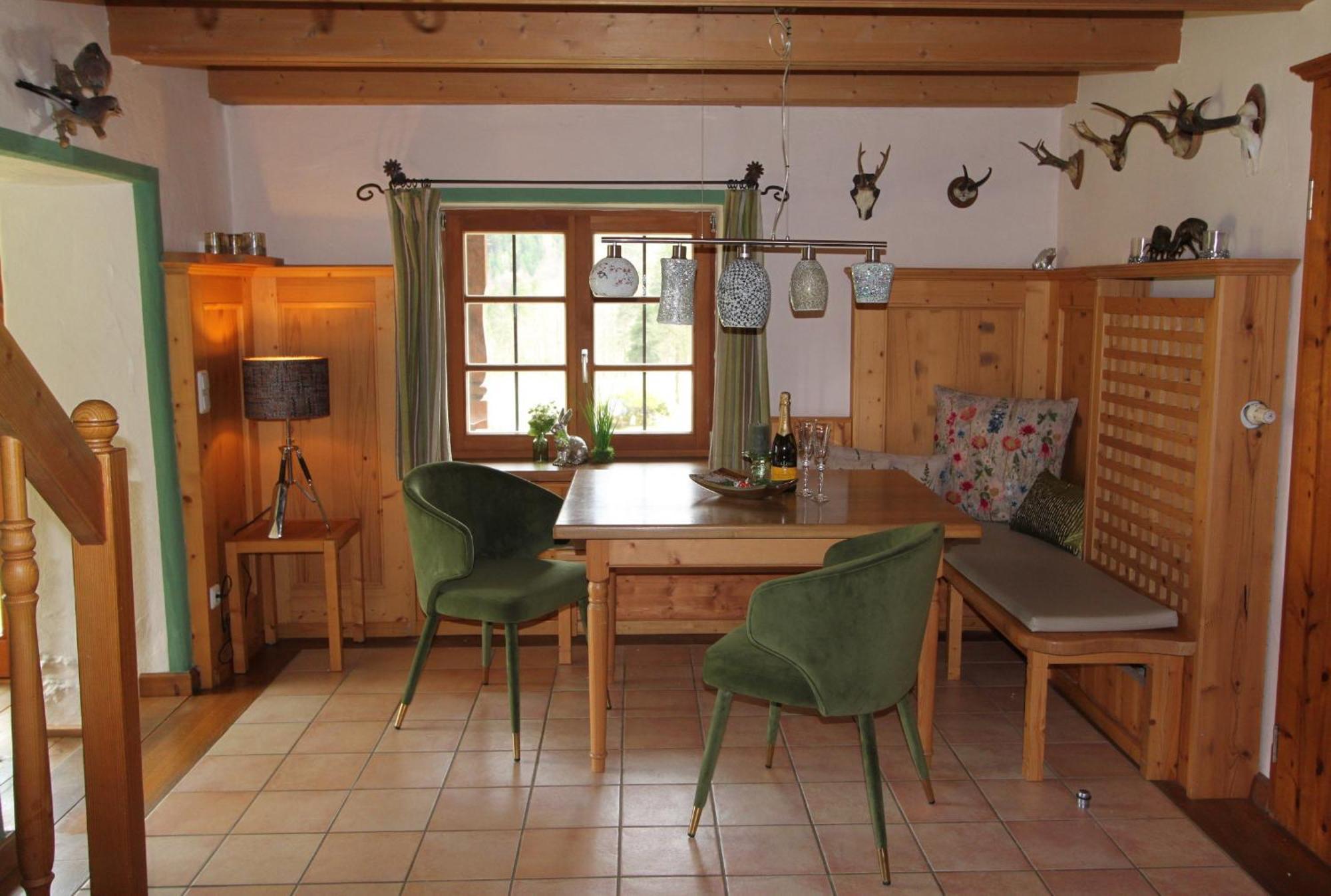 Ferienwohnungen Haus Waldwinkel Ашау им Кимгау Екстериор снимка